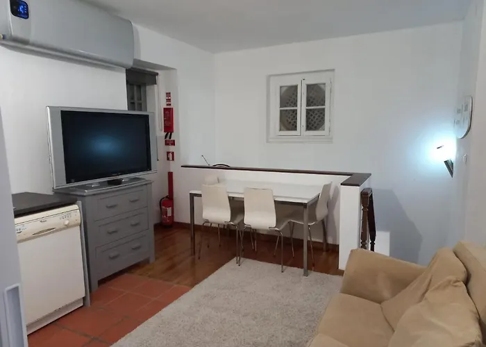 Cozy In Village Sintra